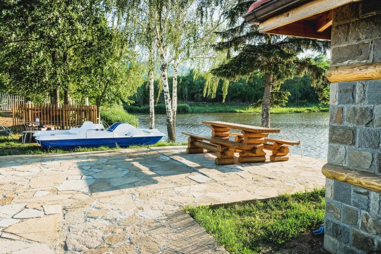 Къща За Гости Ivanyane Exteriér fotografie
